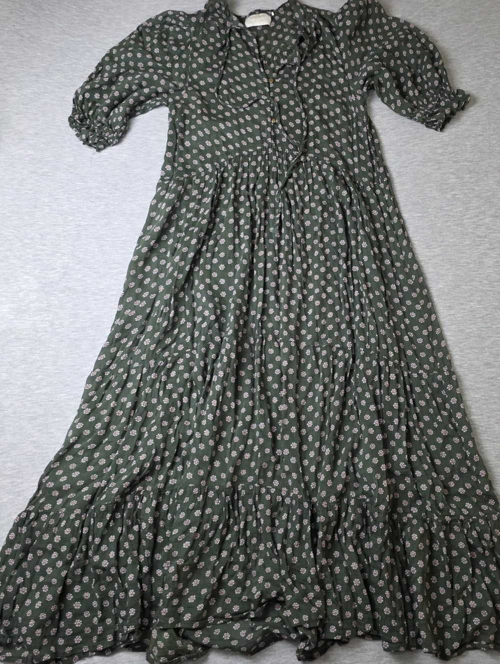 Auguste Green Floral Maxi Dress with Button Front Size 4
